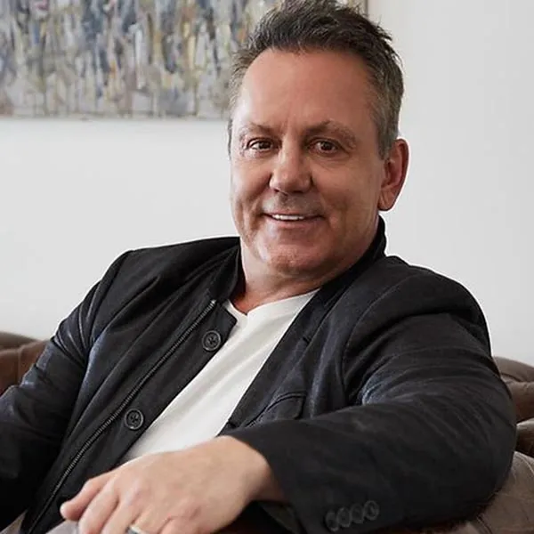 Doug Gilmour Named Official Spokesperson for MooseMarket.ca
