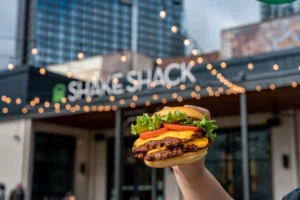 Aloha, Hawaii! Shake Shack Announces Island Debut