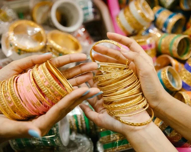 Chloe Fineman Teams Up With Zales to Unveil the “Not Another Candle” Holiday Jewelry Collection