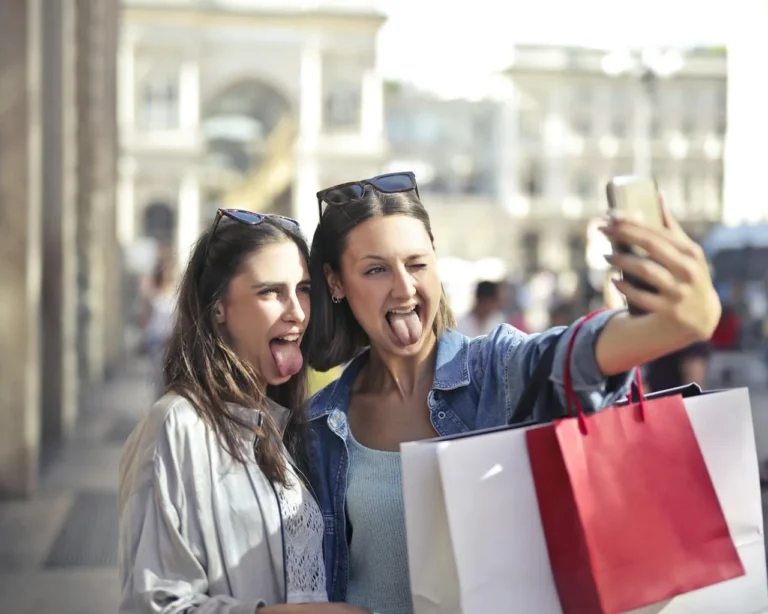 30% of Shoppers Ready to Let AI Complete Purchases, New Contentsquare Survey Reveals