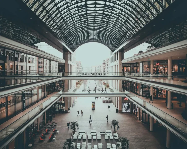 Landmark Global 68% of U.S. Holiday Shoppers Will Pay Extra for Guaranteed Dec. 24 International Delivery