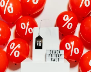 Stormy Conditions Lead to Drop in Brick-and-Mortar Shoppers During Black Friday